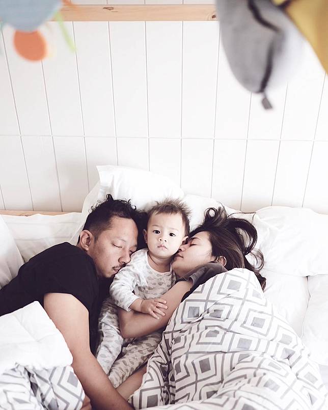 12 Foto Keluarga Seleb yang Jadi Inspirasi Foto Keluarga Kecilmu