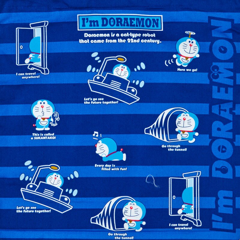 內襯滑順容易放入、取出 可放一套衣服和鞋子 體育課換衣攜帶 束口式輕鬆拉開 有書寫名字空間