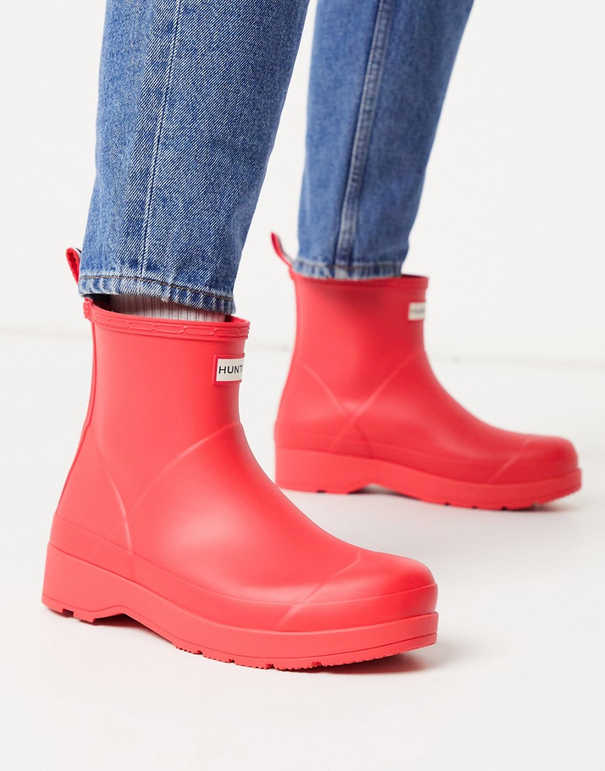 Boots by Hunter Hey, unpredictable weather Pull-on style Back tab Hunter logo detail Round toe Mould
