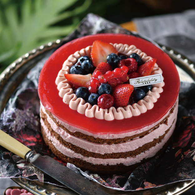 網美最愛【食感旅程Palatability】莓果花園 / 巧克力戚風蛋糕 / 日本鮮奶油 / 70％巧克力 / 豐富莓果