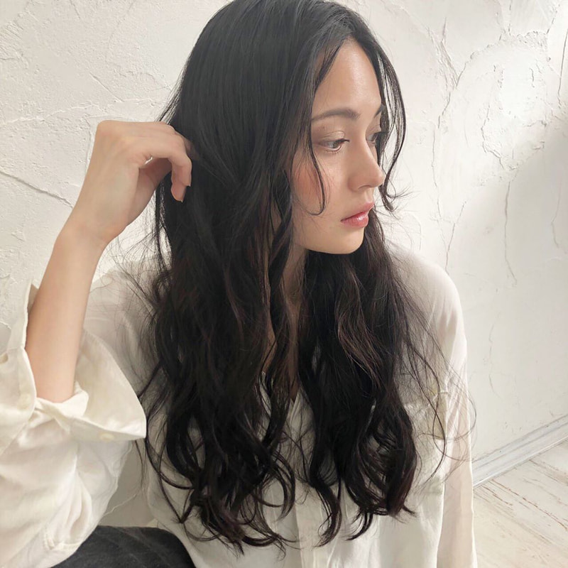 垢抜けるコツがここに 黒髪ロング 最旬ヘアカタログからアレンジまで大特集