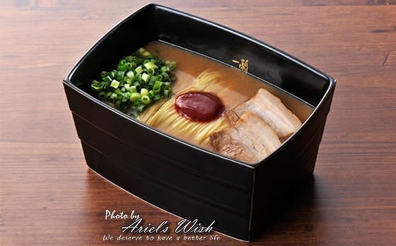 Ariel's Wish-日本超好吃一蘭拉麵博多細麵拉麵煮食包非泡麵含原汁湯包一盒5份湯包5份麵條特製辣粉5包-現貨*3