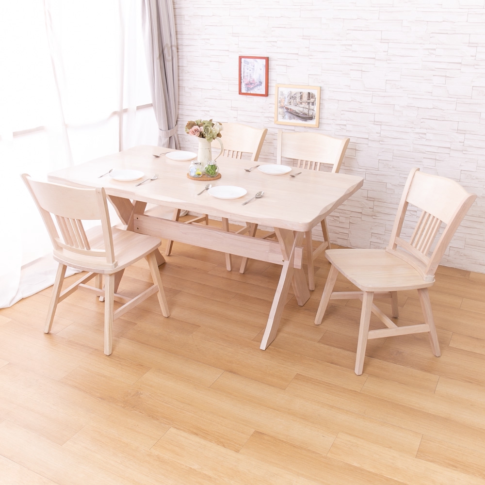 品牌：AS規格：辛西亞全實木洗白色餐桌+艾朵拉洗白色餐椅(一桌四椅組合)材質：木是否需組裝：不須組裝 做工精美 堅固耐用 穩定造型 機能兼具 低調簡約 時尚設計 產品說明:簡約雅致的洗白木紋色系，使您