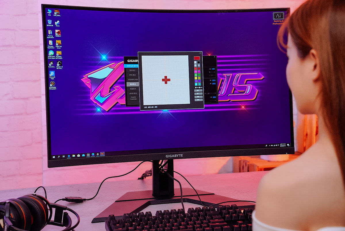 GIGA G32QC 165Hz 極速HDR 電競螢曲面幕，1ms 超快反應，OSD Sidekick 強大操控力