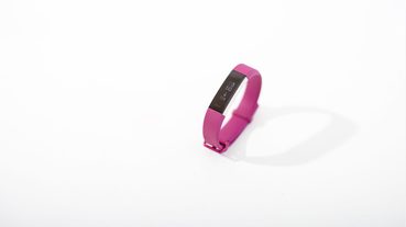 起點道具 / Fitbit Alta HR 智慧手環 融入你24小時生活的小幫手