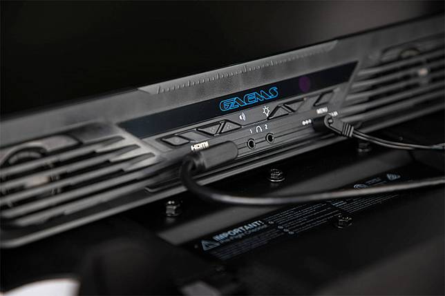 內建螢幕的gaems G190 Vanguard 主機攜帶箱 實現走到哪玩到哪的理想 電腦王阿達 Line Today
