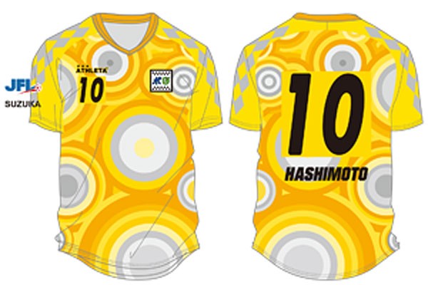 カズもさっそく着用！鈴鹿ポイントゲッターズ、2022新ユニフォームを