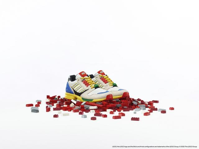 真的來了！LEGO x adidas 攜手打造ZX-8000聯名鞋款，鞋盒是滿滿樂高 