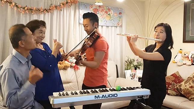 è³æµæ·å­ ä¸å®¶åå£è¶æå±è¶å¼·åºå åè²ä¸²çéæ² Ebc æ±æ£®æ°è Line Today Sam lin 把你交給我 official music video 個人首支創作單曲. è³æµæ·å­ ä¸å®¶åå£è¶æå±è¶å¼·åºå åè²ä¸²