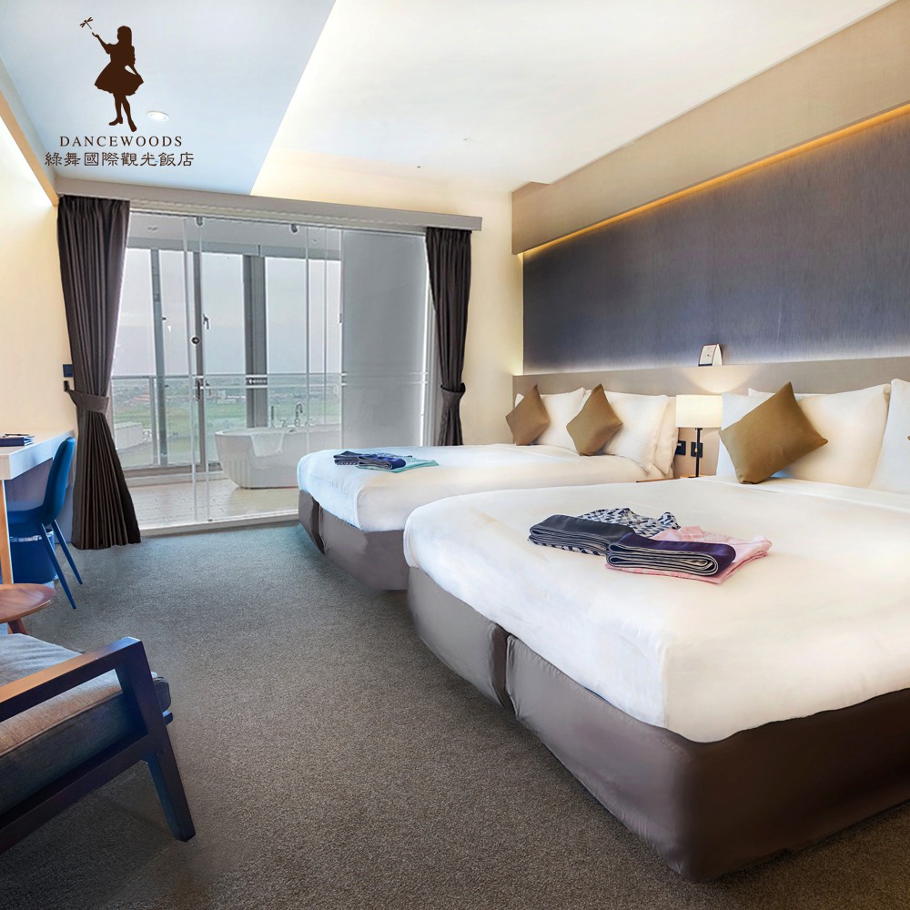 本票劵如逾期優惠期限2019/10/31日後，請洽詢原購買單位辦理退貨處理。 7.不能與其他優惠合併，無法兌換現金，逾期未兌換可退費。 8.專案內容: •【嵐 山景家庭客房】客房住宿一晚 •客房MIN