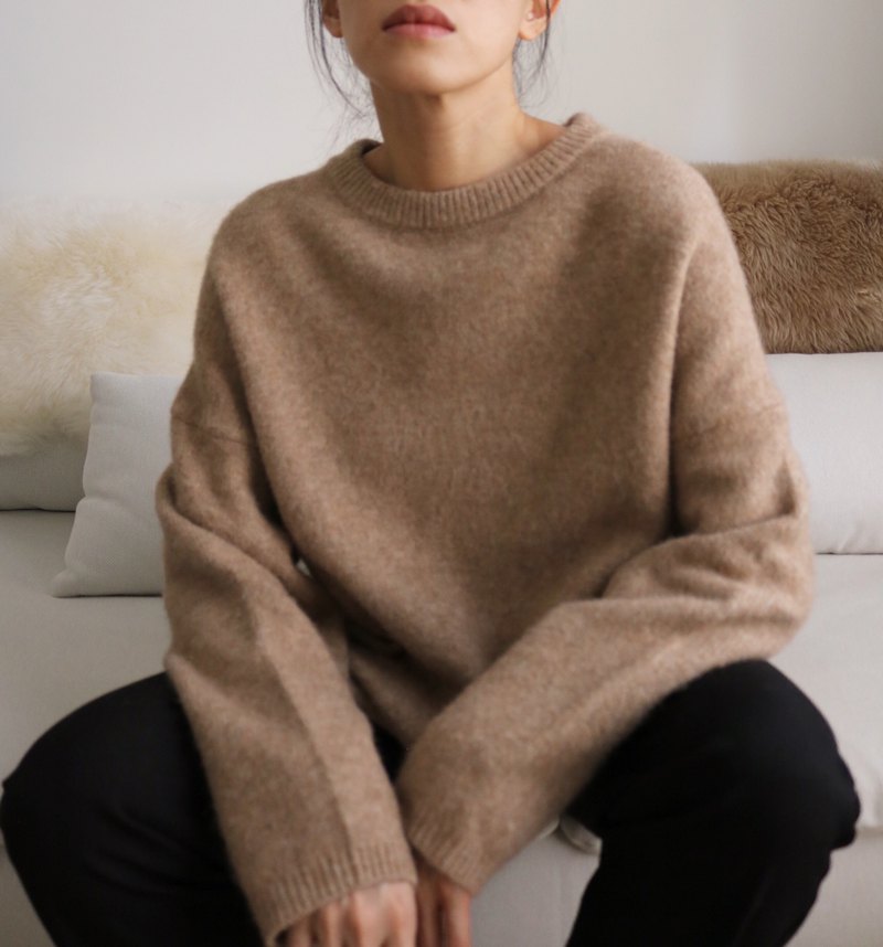 Millie Sweater 限量Cashmere落肩輕量毛衣