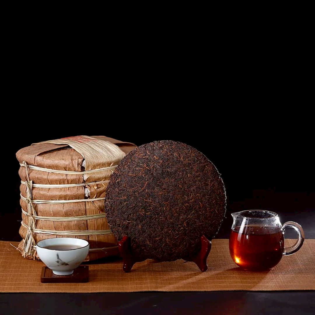 「正宗古樹普洱茶，原產直銷，無中間差價」