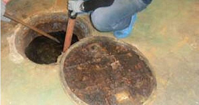 大號抽一根放鬆！引爆化糞池「棕屎炸裂」亂噴　他全身排泄物慘死