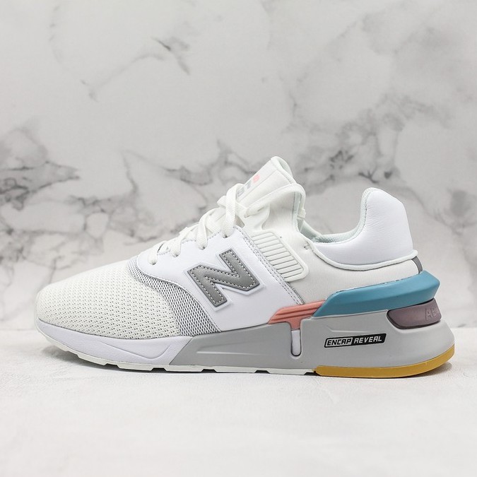 ❶ 出貨皆有精緻品牌外包裝箱、防調扣。❷ 商品圖片均為實體拍攝(可能有色差)。❸ 商品皆為100%國內外公司貨正品。❹ 本店提供7天鑑賞期(非試用期)。❺ 本公司依法規定均附購證/發票。❻ 販售精選過、CP值高的商品。❼ 政府合法設立公司行號。❽ 五年以上的用心經營。※ 個人衛生用品、貼身衣物等皆不適用於鑑賞期，如需退貨請勿拆封包裝，如經我司收到退貨商品發現拆封、使用等情形一律無法退貨退款，我司將以退還商品予該客。※ 本店購買之商品皆有退貨服務，售出後7天內憑購買發票、保持商品完整性，皆可退貨/換貨。提醒您鑑賞期非試用期，請於訂單完成前提出退貨申請，退貨商品若影響二次販售皆無法完成退貨退款。※ ICM所有販售商品來源皆合法，並且在出貨前會扣上【防偽防調環扣】或 【雷射貼紙】確保每一樣商品皆由本公司出貨以表示我們對此商品及客戶的重視與責任。※ 若對商品有任何疑慮歡迎私訊聊聊，不經溝通直接給予任何侵害賣場名譽等，將無法享受售後權益。※ 各大運動用品製造商的工藝、材質、版型會有些許差異 (並非精品製造)，運輸過程也有可能擠壓導致包裝破損，品牌總總衍生的問題ICM因屬於代購方，對此無法加以控管，下單前請考慮清楚。※ 未取貨者一律黑名單處置，所有優惠將無法享有。出貨的人力、包裝、物流、卡貨的時間皆屬於高成本，下單前請考慮清楚。『 我們出貨的每一件商品、包裝，都當作是你們最重要的禮物，ICM不只是賣商品也是賣服務，希望您能有良好的購物體驗。』