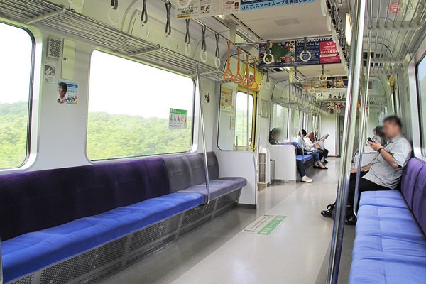 電車内で耳にする 英語アナウンス 何て言ってる