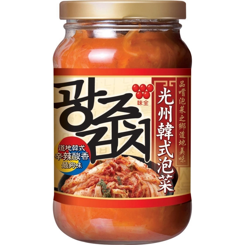 特選新鮮大白菜、光州傳統醃製工法,嚴格掌控泡菜發酵溫度與時間, 讓您猶如置身泡菜之鄉,品嚐正統道地美味.