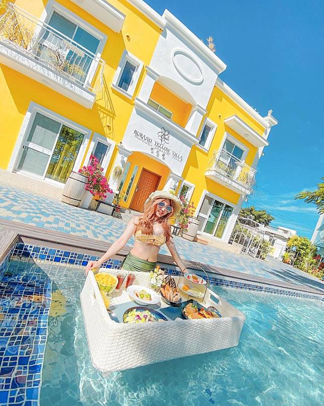 ▲步拉諾的泳池漂浮早餐一定要試試啊（圖/ IG @reimy_oxox）