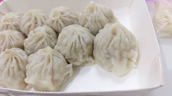 【蘆洲美食】黃師父上海小籠包-現包現蒸的鮮美小籠包 【蘆洲美食】黃師父上海小籠包-現包現蒸的鮮美小籠包