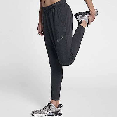 品牌: NIKE型號: 889394-010品名: As M Nk Dry Pant Tpr Hprdry Lt配色: 黑色 銀色特點: 快乾 運動長褲 鬆緊帶褲頭 口袋 路跑 縮口褲