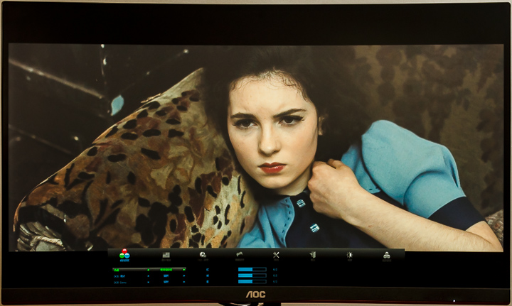 史上最超值電競螢幕AOC CQ27G2評測，144Hz 創造無殘影高畫質效果