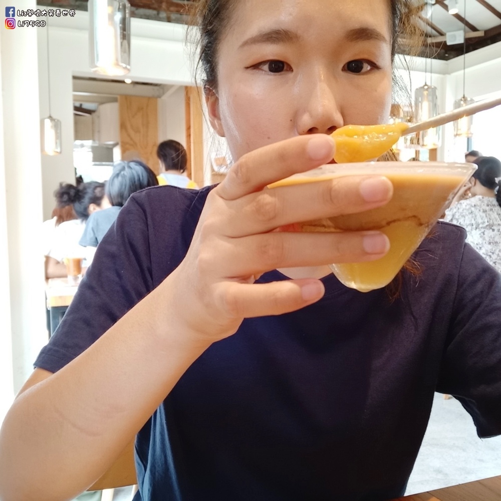 成真咖啡2019723 #1_190723_0040Liz開懷大笑看世界.jpg