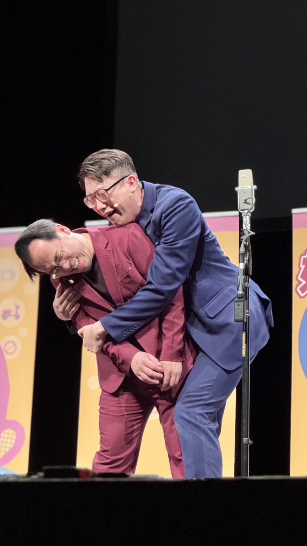 漫才小巴
