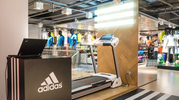 勘履直擊 / adidas 忠孝旗艦店 Running Lab 概念足測與試跑體驗