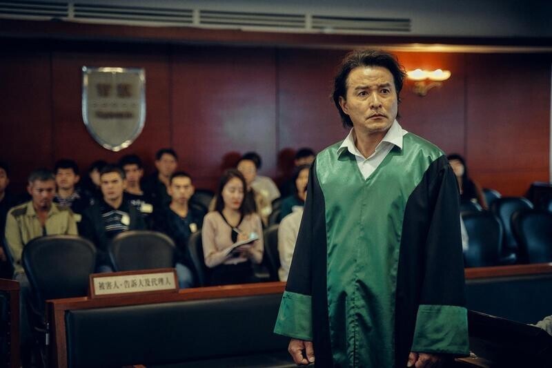 8位演台劇的外國演員！《八尺門》李銘順得3次金鐘，張棟樑當年超夯，他因《華燈》翻紅