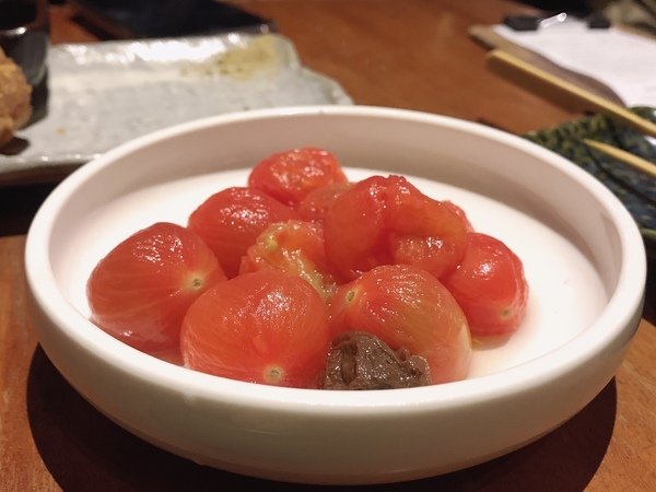 「花蓮旅遊」花蓮租車三天二夜輕旅行自駕遊，盛夏消暑追鯨趣-花蓮永宬租車，老時光燒肉酒肴，欣欣麵館不是麵店，小花公寓民宿與窩WOW青年旅館直擊分享