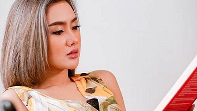 Termasuk Ayu Ting Ting, Ini 6 Selebriti Tanah Air yang Pernah Gagal Menikah