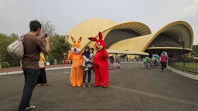 Kebun Binatang Ragunan Ancol Hingga Tmii Bisa Dikunjungi