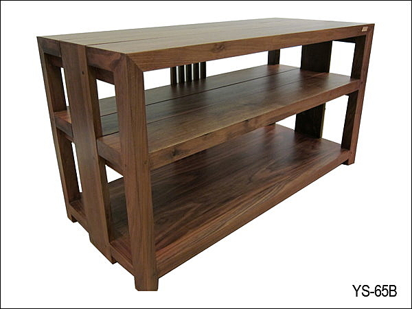 堅持以榫接法固定,沒有任何釘子或螺絲的Homely Design原木音響架、喇叭架