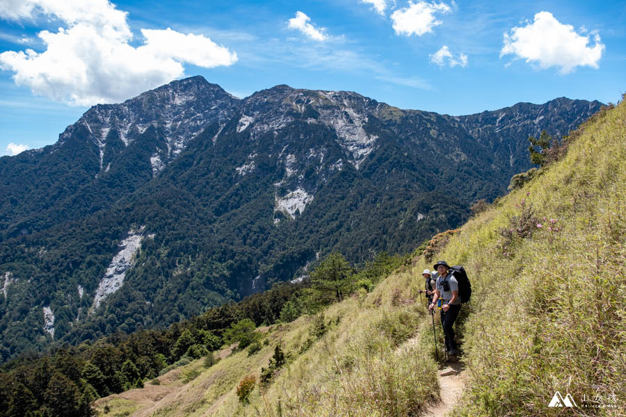 山女孩MelissaxMao冒險生活_奇萊主北_奇萊北峰主峰三天兩夜登山紀錄-23.jpg