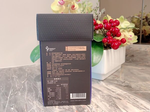 「保健品」每日視力最佳護盾首選，獲取幸福國度禮讚-「明視芬蘭野生藍莓粉Plus金盞花、 芝麻素」開箱分享