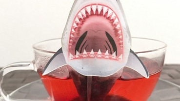 日本伴手禮水底生物茶包大集合 這款鯊魚茶包也太可怕！