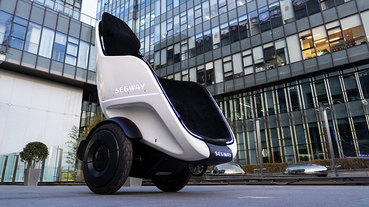 Segway 最新款電動平衡車 S-Pod ，坐著就能輕鬆駕駛