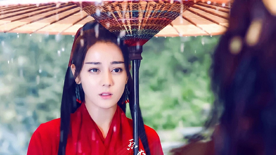 古裝&時裝都好看的神顏女星TOP 5：迪麗熱巴