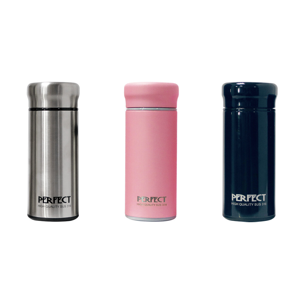 ★內層採用最高等級316不銹鋼 ★大口徑設計，便利好清洗 ★瓶身無接縫一體成形，保溫效果更佳 ★底部防滑設計，減少底部刮傷 ★小容量好攜帶，大容量滿足全家旅遊的需求