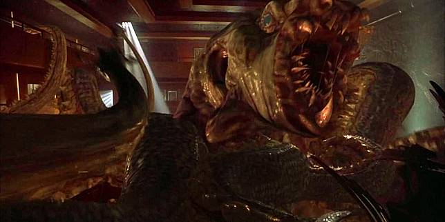 Ini Dia 5 Film Teror Makhluk Bawah Laut Cinemags Line Today