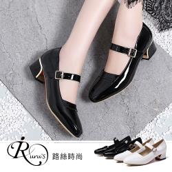 【iRurus 路絲時尚】韓系雜誌款OL漆皮扣環方頭低跟包鞋/2色/35-43碼 (RX0867-603-2)現+預