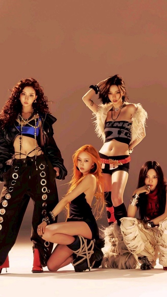 K-POP STATION