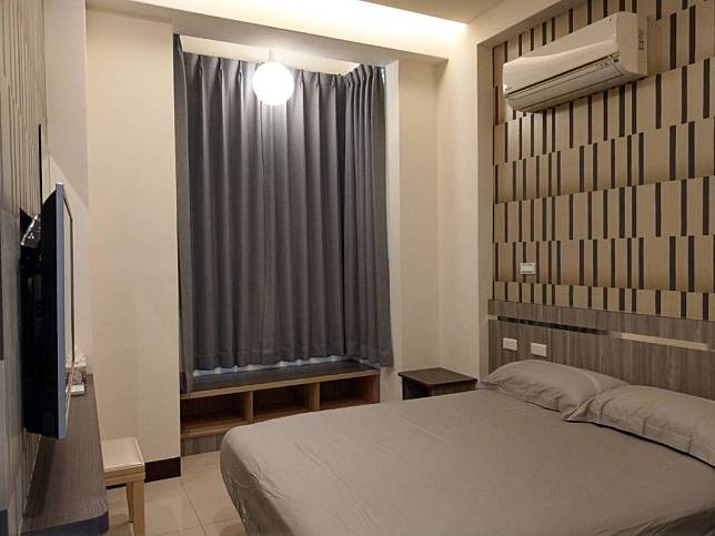 ▲房間的柔和色調讓你一夜好眠。（圖/非宿不可民宿）