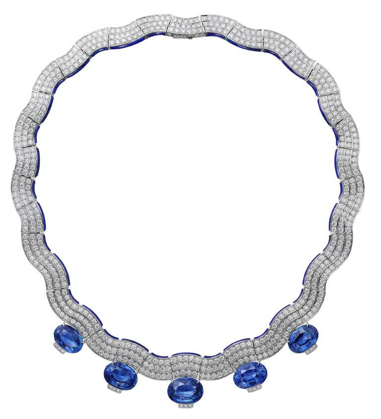 Cartier「[SUR]NATUREL系列」頂級珠寶，SINOPÉ項鍊（寧芙仙女）╱馬達加斯加藍寶石、青金石、白鑽。（圖╱Cartier提供）