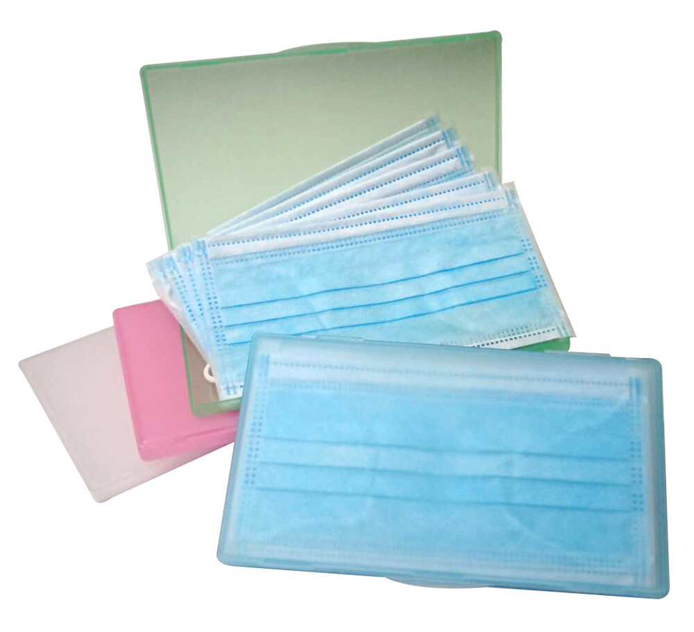 購買後的口罩無處安放 因衛生疑慮不知道該怎麼收納好 口罩收納盒一次解決您的煩惱 . 收納空間 方便好收納一次可收納四至五片口罩 也可收納護照證件/信用卡存摺防止與手機放在一起被消磁 . 台灣製造 品質