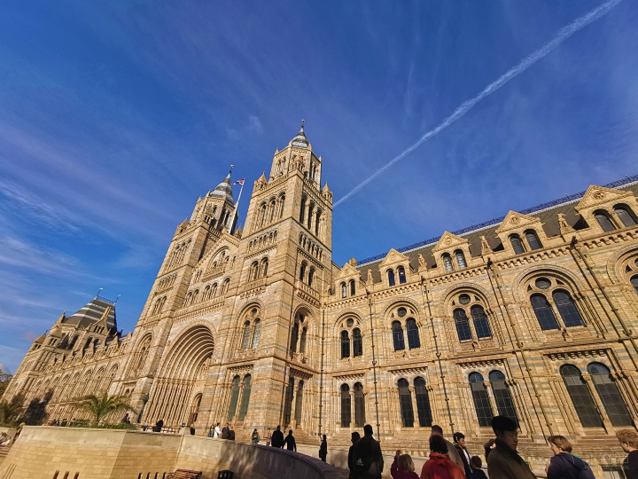 倫敦街頭實拍，HUAWEI Mate 20 Pro 矩陣式排列三鏡頭之超廣角、長焦鏡頭使用心得分享