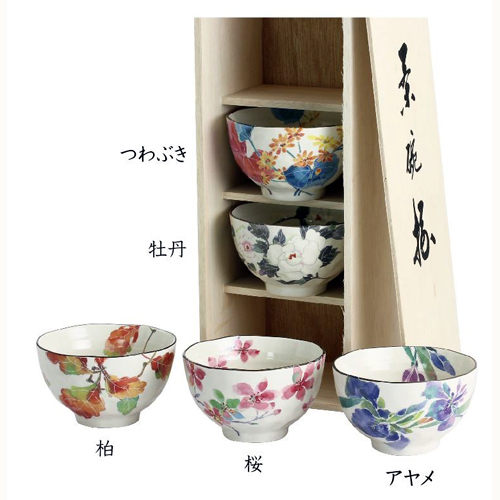 以日本著名之美濃燒製約1200度，配合名師設計，以日本日式花朵心靈5客飯碗組圖案而製成，適合宴客送禮