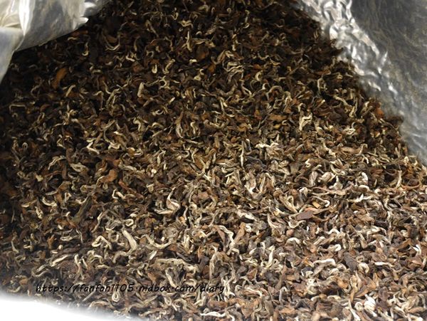 【艋舺美食】柳隅茶舍 Liu Yu Tea House #台灣茶 #普洱茶 #冷泡茶 #東方美人茶 #茶葉 #萬華伴手禮 #萬華美食 (9).JPG