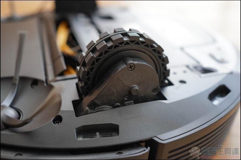 ECOVACS DEEBOT T8 AIVI 開箱 - 28