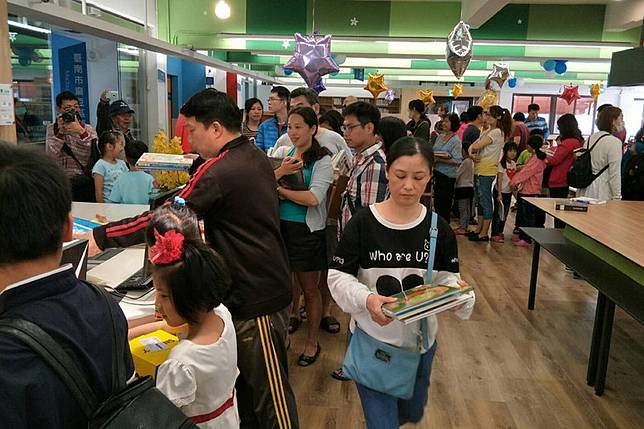 斥資整修完成台南麻豆圖書館重新啟用 中央通訊社 Line Today