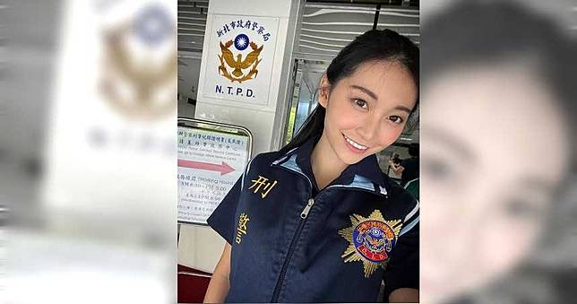 撞臉周子瑜！「新北最美警官」拍宣導短片　網跪求：幫我上銬